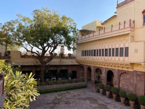 Best restaurant and bar in Jodhpur