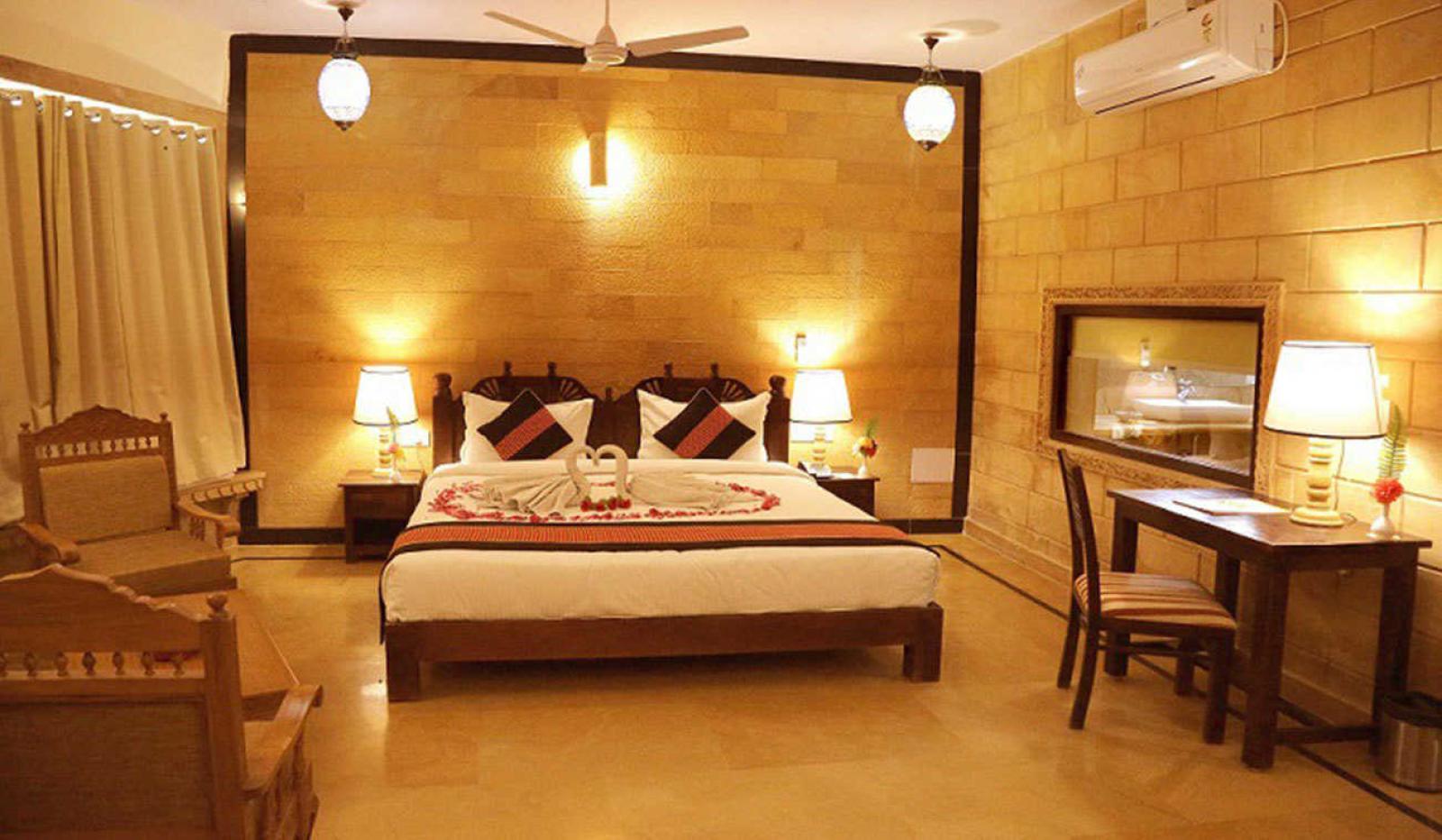 big_1675178333_5561_nightoutsider9