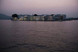 lake pichola
